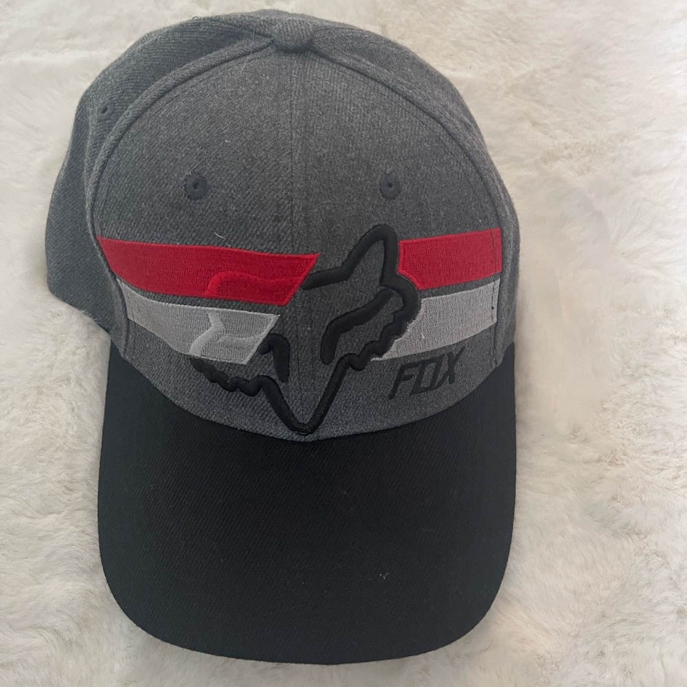 Racing fox men/women hat. One size. Never used.